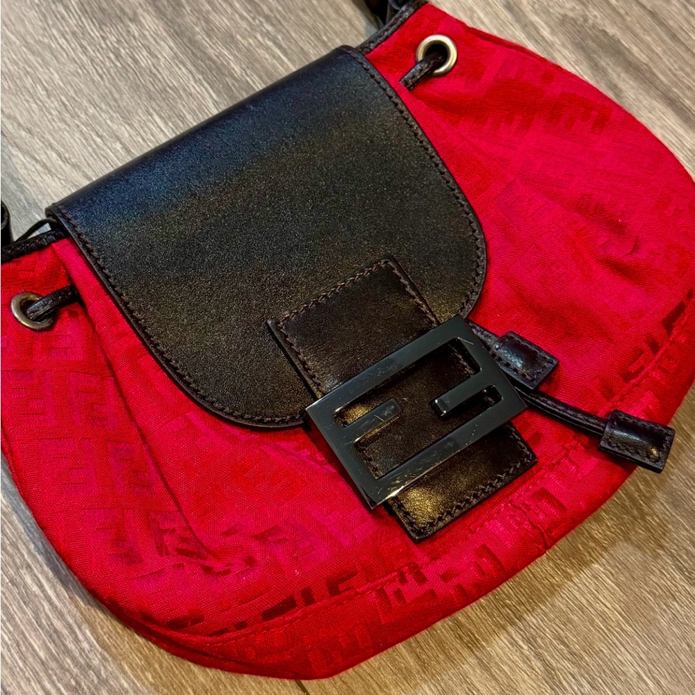 FS: Pink / Brown Fendi Borsa Piccola zucchino drawstring flag baguette